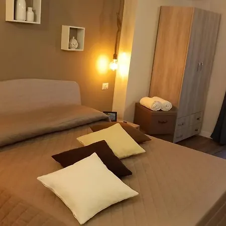 Casa Myluna Centro Storico Naples